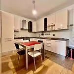 Casa Santa Margherita Apartment *