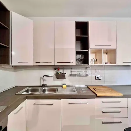 Casa Santa Margherita Apartment *
